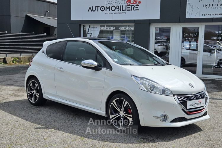Peugeot 208 1.6 THP 200 ch GTI - TOIT PANORAMIQUE - <small></small> 8.990 € <small>TTC</small> - #1