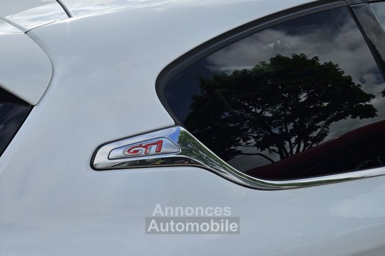 Peugeot 208 1.6 THP 200 ch GTI - TOIT PANORAMIQUE - <small></small> 8.990 € <small>TTC</small> - #21