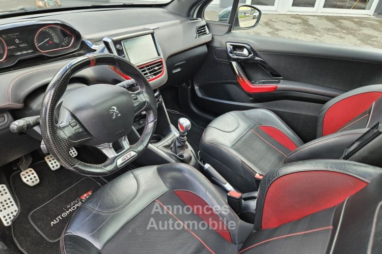 Peugeot 208 1.6 THP 200 ch GTI - TOIT PANORAMIQUE - <small></small> 8.990 € <small>TTC</small> - #24
