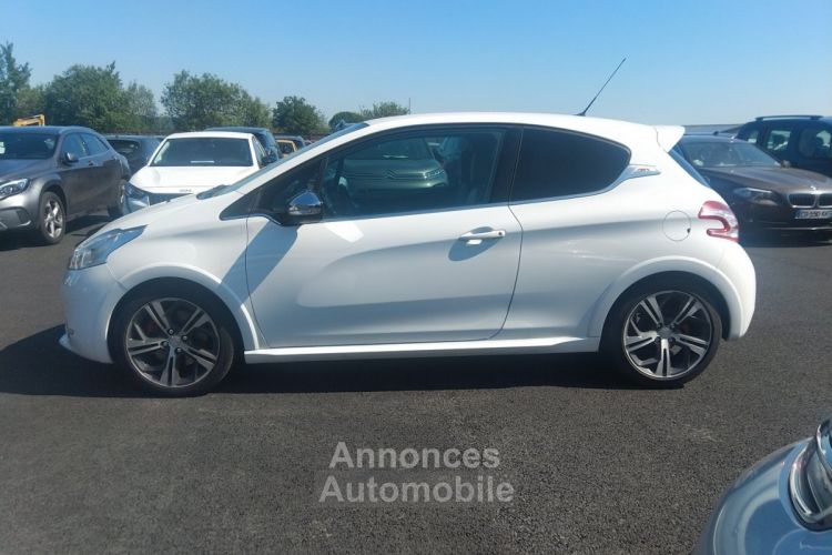 Peugeot 208 1.6 THP 200CH GTI 3P - <small></small> 11.490 € <small>TTC</small> - #1