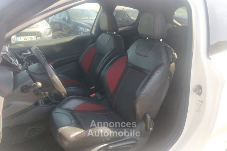 Peugeot 208 1.6 THP 200CH GTI 3P - <small></small> 11.490 € <small>TTC</small> - #3