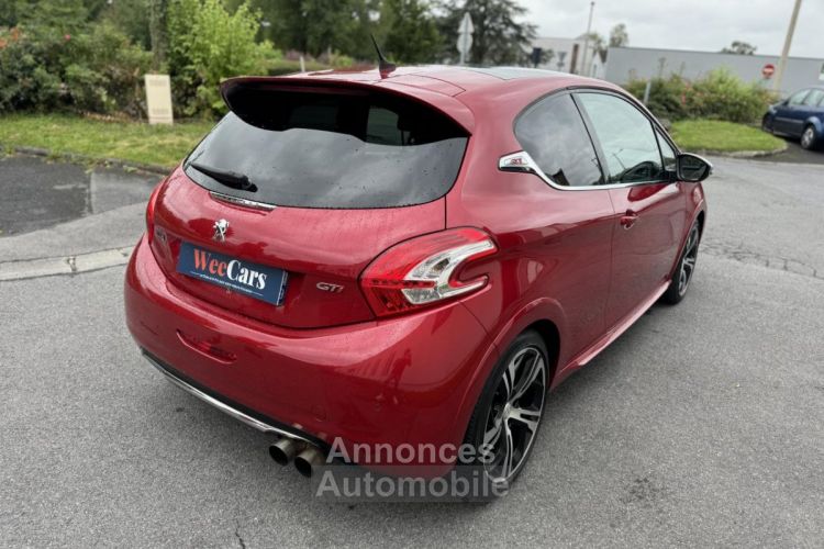 Peugeot 208 1.6 THP 200cv GTi - Pack son bose - Toit Pano - Garantie 12 mois - <small></small> 10.490 € <small>TTC</small> - #11