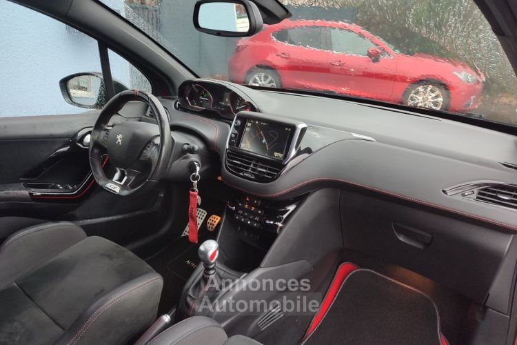 Peugeot 208 1.6 THP 208ch GTI 30th n°252 - <small></small> 14.990 € <small>TTC</small> - #17