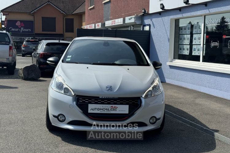 Peugeot 208 1.6 THP 208ch GTI 30th numéroté 27 S&S - <small></small> 18.490 € <small>TTC</small> - #2