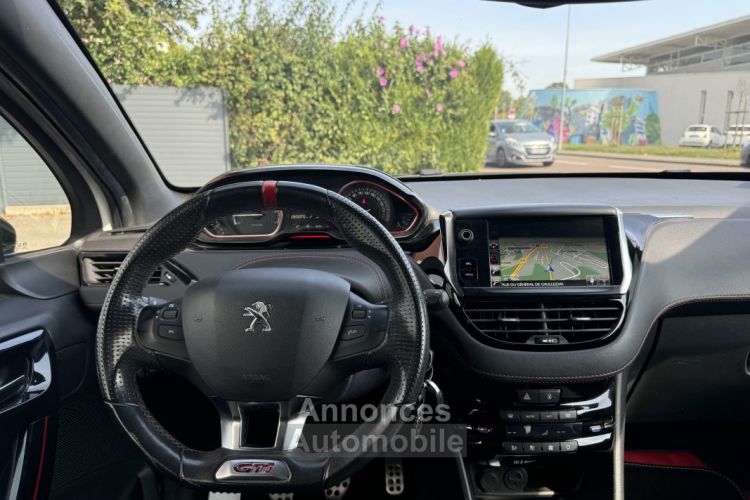 Peugeot 208 1.6 THP 208ch GTI 30th numéroté 27 S&S - <small></small> 18.490 € <small>TTC</small> - #16