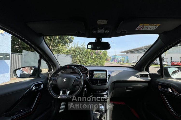 Peugeot 208 1.6 THP 208ch GTI 30th numéroté 27 S&S - <small></small> 18.490 € <small>TTC</small> - #21