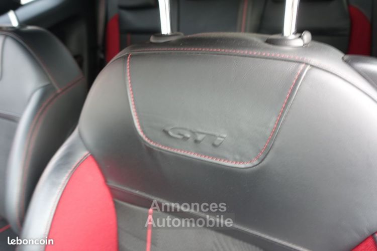 Peugeot 208 1.6 THP 208CH GTI S&S 3P - <small></small> 15.990 € <small>TTC</small> - #12