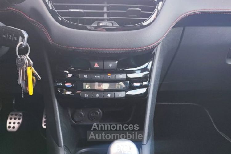 Peugeot 208 1.6 THP 208ch GTi S&S 3p (CarPlay, Régulateur, Hifi JBL) - <small></small> 11.990 € <small>TTC</small> - #30