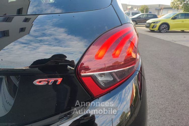 Peugeot 208 1.6 THP 208ch GTi S&S 3p (CarPlay, Régulateur, Hifi JBL) - <small></small> 11.990 € <small>TTC</small> - #32