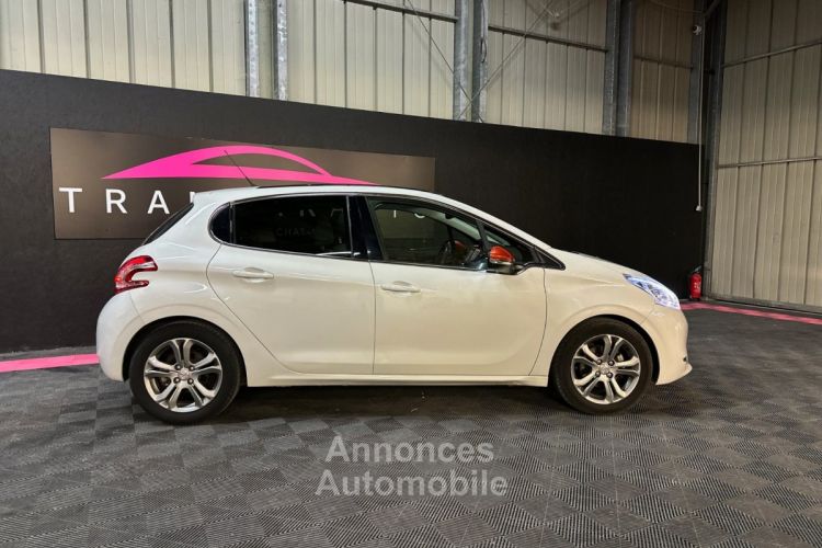 Peugeot 208 1.6 VTi 120ch Roland Garros - TOIT PANO - MOTEUR À CHAINE - RÉVISÉE - <small></small> 8.490 € <small>TTC</small> - #2