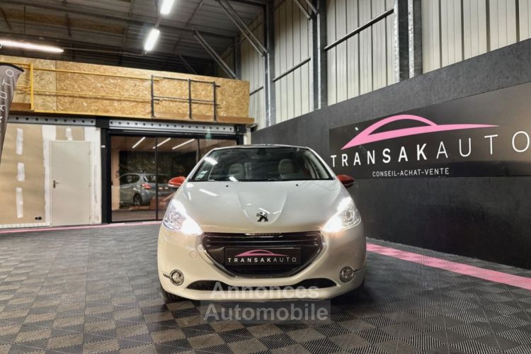 Peugeot 208 1.6 VTi 120ch Roland Garros - TOIT PANO - MOTEUR À CHAINE - RÉVISÉE - <small></small> 8.490 € <small>TTC</small> - #8