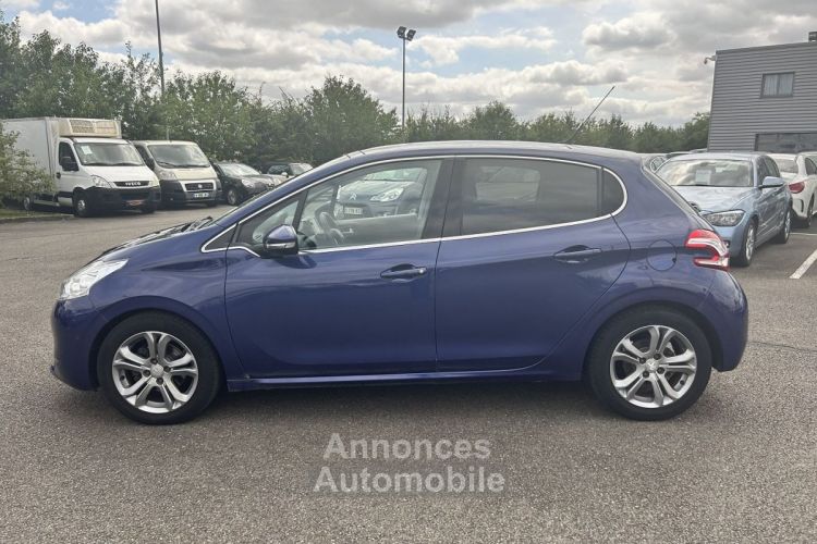 Peugeot 208 1.6 VTI ALLURE 6CV 5P - <small></small> 9.990 € <small>TTC</small> - #13