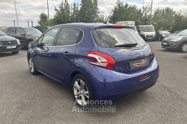 Peugeot 208 1.6 VTI ALLURE 6CV 5P - <small></small> 9.990 € <small>TTC</small> - #14