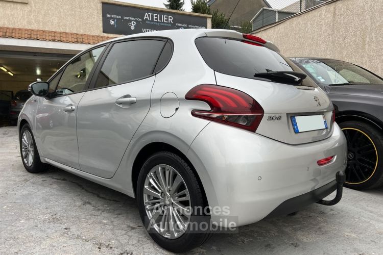 Peugeot 208 1.6HDi 75Ch Style - <small></small> 8.490 € <small>TTC</small> - #3