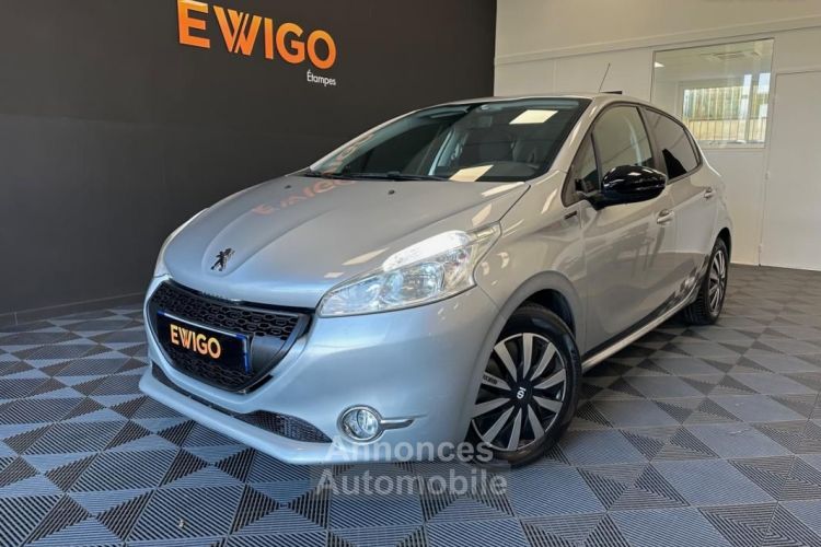 Peugeot 208 1.6l E-HDI 92ch STYLE Carplay Sans Fil Radars AR Distrib ok - <small></small> 7.490 € <small>TTC</small> - #1