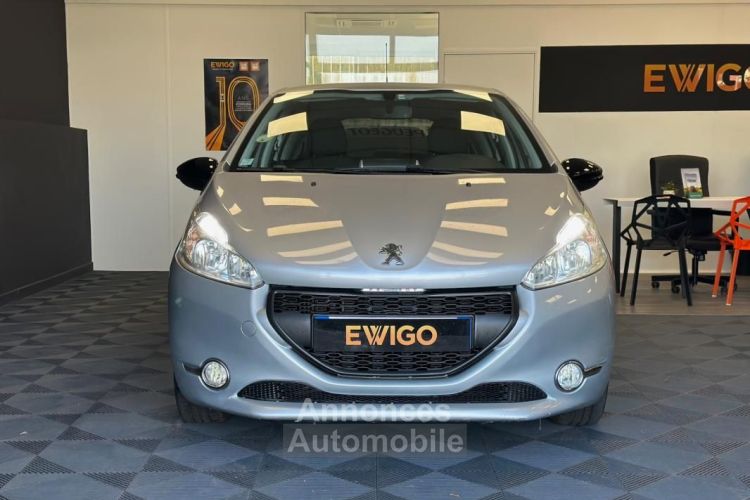 Peugeot 208 1.6l E-HDI 92ch STYLE Carplay Sans Fil Radars AR Distrib ok - <small></small> 7.490 € <small>TTC</small> - #7