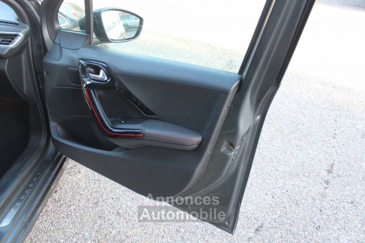 Peugeot 208 1.6L ES EAT6 110CV PACK SPORT/GT-LINE 5 PORTES 09/2015 GARANTIE 6 MOIS MOTEUR/BOITE - <small></small> 12.900 € <small>TTC</small> - #14