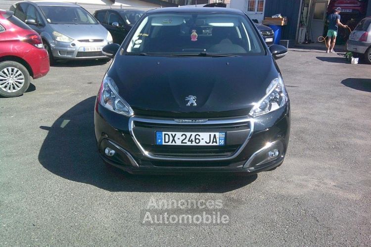 Peugeot 208 1.6lblue-hdi 75cv active (2015) - <small></small> 9.880 € <small>TTC</small> - #1