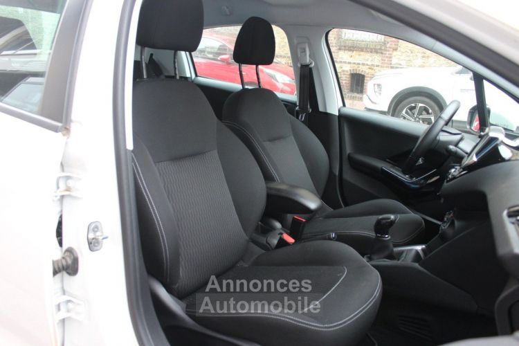 Peugeot 208 (2) 1.2 82 S&S ACTIVE BUSINESS - <small></small> 7.490 € <small>TTC</small> - #8