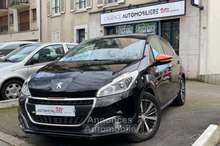 Peugeot 208 (2) 1.2 PURETECH 110 S&S ROLAND GARROS 5P - <small></small> 7.990 € <small>TTC</small> - #1