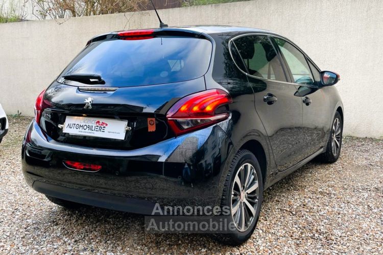 Peugeot 208 (2) 1.2 PURETECH 110 S&S ROLAND GARROS 5P - <small></small> 7.990 € <small>TTC</small> - #4