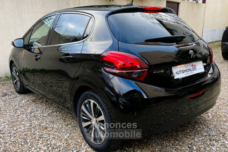 Peugeot 208 (2) 1.2 PURETECH 110 S&S ROLAND GARROS 5P - <small></small> 7.990 € <small>TTC</small> - #6