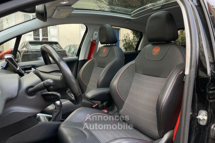 Peugeot 208 (2) 1.2 PURETECH 110 S&S ROLAND GARROS 5P - <small></small> 7.990 € <small>TTC</small> - #10