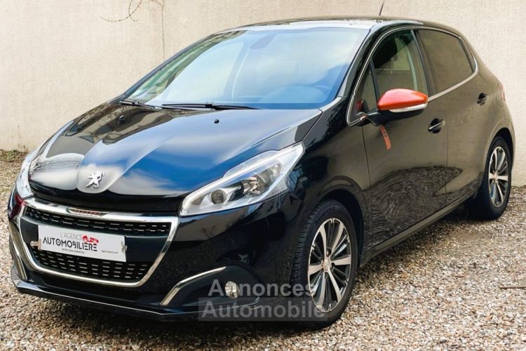 Peugeot 208 (2) 1.2 PURETECH 110 S&S ROLAND GARROS 5P - <small></small> 7.990 € <small>TTC</small> - #26