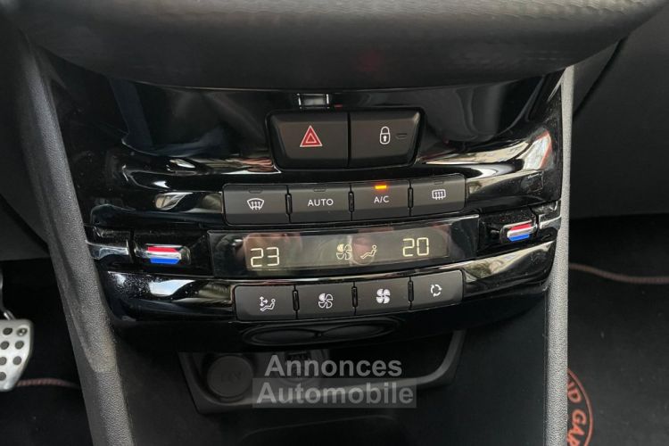 Peugeot 208 (2) 1.2 PURETECH 110 S&S ROLAND GARROS 5P *DISTRIBUTION A JOUR* - <small></small> 7.990 € <small>TTC</small> - #15