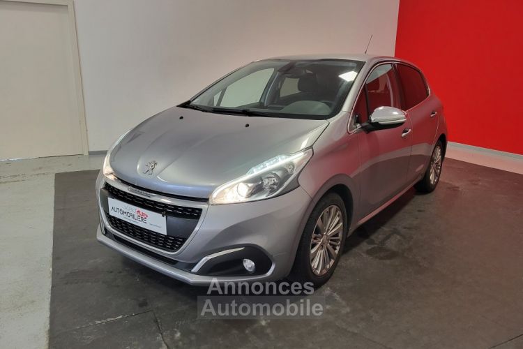 Peugeot 208 (2) 1.2 PURETECH 82 ALLURE 5P - <small></small> 7.990 € <small>TTC</small> - #3