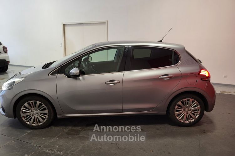 Peugeot 208 (2) 1.2 PURETECH 82 ALLURE 5P - <small></small> 7.990 € <small>TTC</small> - #4