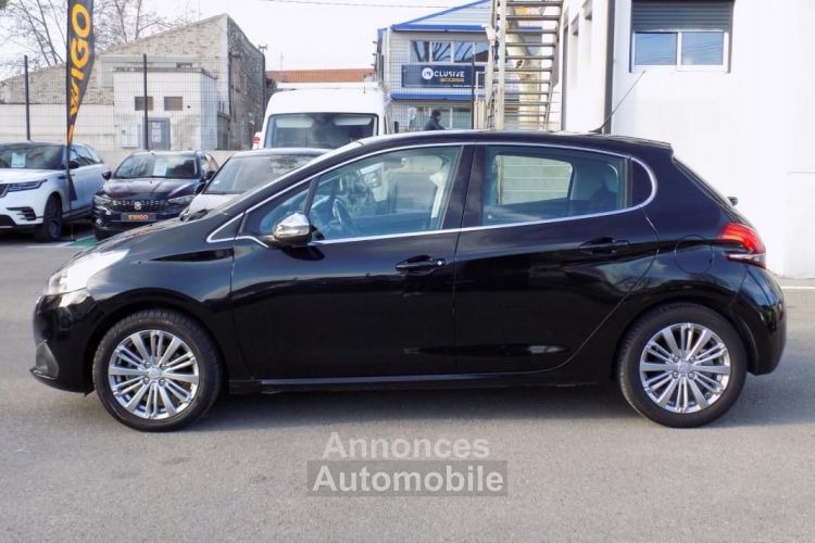 Peugeot 208 (2) 1.2 PURETECH 82 cv ALLURE 5P - <small></small> 8.490 € <small>TTC</small> - #7