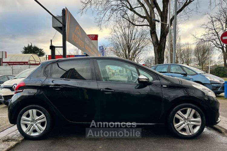 Peugeot 208 (2) 1.2 PURETECH 82 STYLE 5P - <small></small> 6.995 € <small>TTC</small> - #21