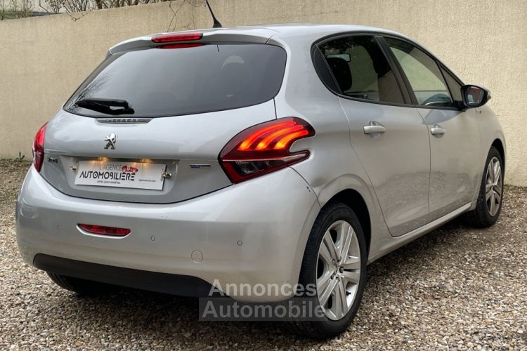 Peugeot 208 (2) 1.2 PURETECH 82 STYLE 5P *DISTRIBUTION A JOUR* - <small></small> 6.900 € <small>TTC</small> - #6