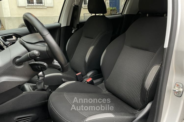 Peugeot 208 (2) 1.2 PURETECH 82 STYLE 5P *DISTRIBUTION A JOUR* - <small></small> 6.900 € <small>TTC</small> - #10