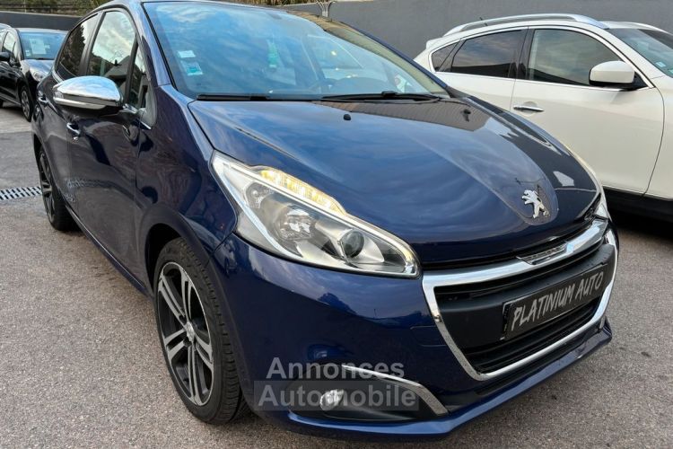 Peugeot 208 (2) 1.6 BlueHDI 75 Like 5P - <small></small> 9.490 € <small>TTC</small> - #1