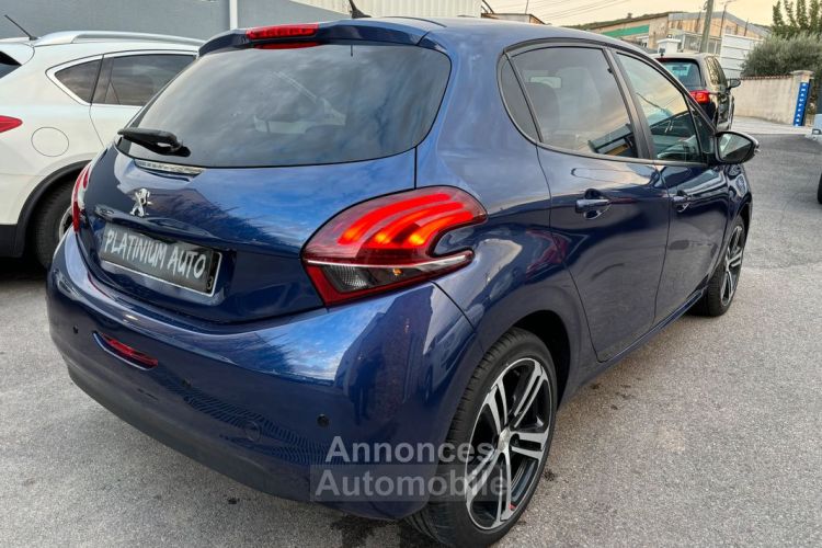 Peugeot 208 (2) 1.6 BlueHDI 75 Like 5P - <small></small> 9.490 € <small>TTC</small> - #3