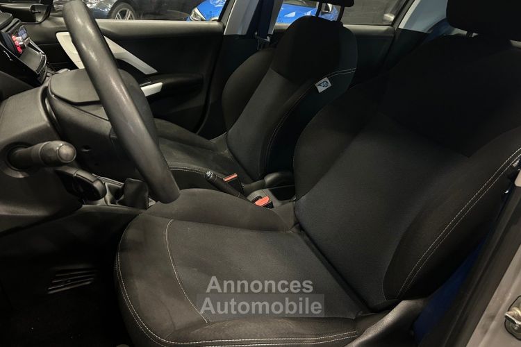 Peugeot 208 68 ch 2014 - <small></small> 5.990 € <small>TTC</small> - #10