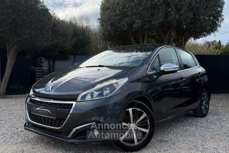 Peugeot 208 82CH ALLURE CAMÉRA + CARPLAY - <small></small> 9.990 € <small>TTC</small> - #1