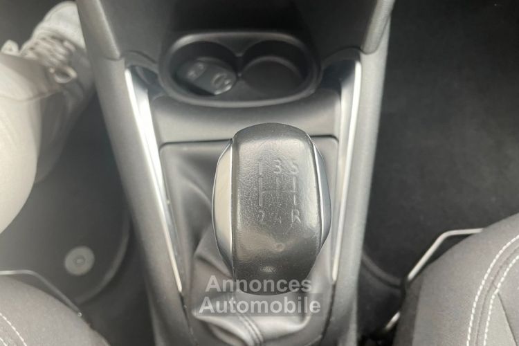 Peugeot 208 82ch BVM5 Active - SUIVI ENTRETIEN COMPLET - DISTRIB OK 10/2024 - <small></small> 7.990 € <small>TTC</small> - #17