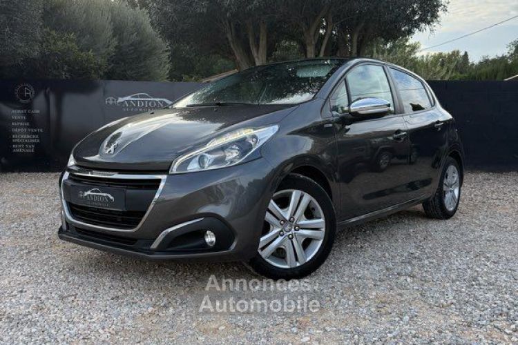 Peugeot 208 82CH Caméra - <small></small> 7.990 € <small>TTC</small> - #1