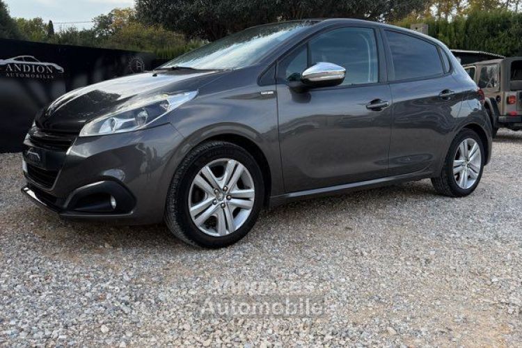 Peugeot 208 82CH Caméra - <small></small> 7.990 € <small>TTC</small> - #4