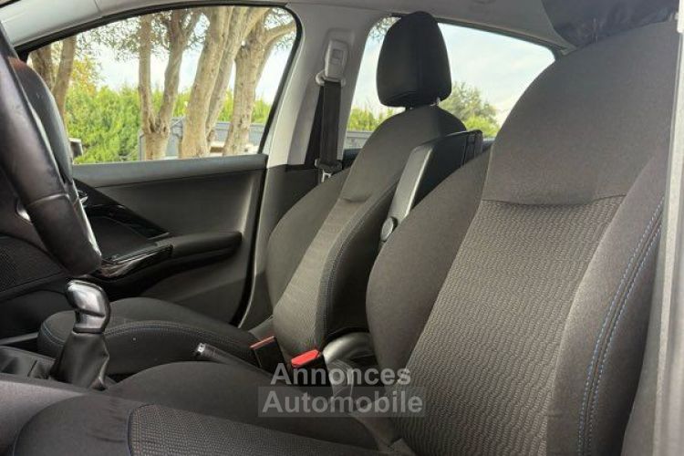 Peugeot 208 82CH Caméra - <small></small> 7.990 € <small>TTC</small> - #5