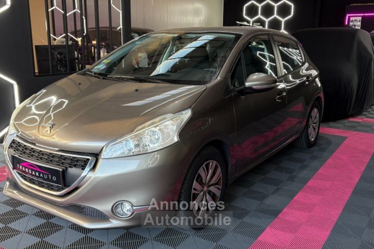 Peugeot 208 Active 82 ch VTi Régulateur/Limiteur ~ Ecran tactile - <small></small> 5.990 € <small>TTC</small> - #2