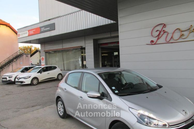 Peugeot 208 active business HDI Gris - <small></small> 12.800 € <small>TTC</small> - #1