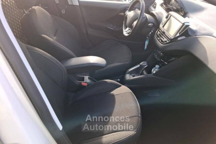 Peugeot 208 Affaire 110ch Allure Business EAT sté - <small></small> 7.980 € <small>TTC</small> - #5