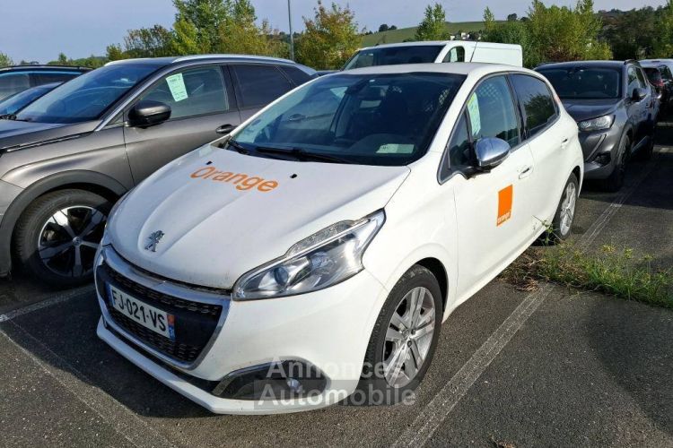 Peugeot 208 Affaire 110ch E6.c Allure Business EAT6 5p - <small></small> 7.980 € <small>TTC</small> - #2