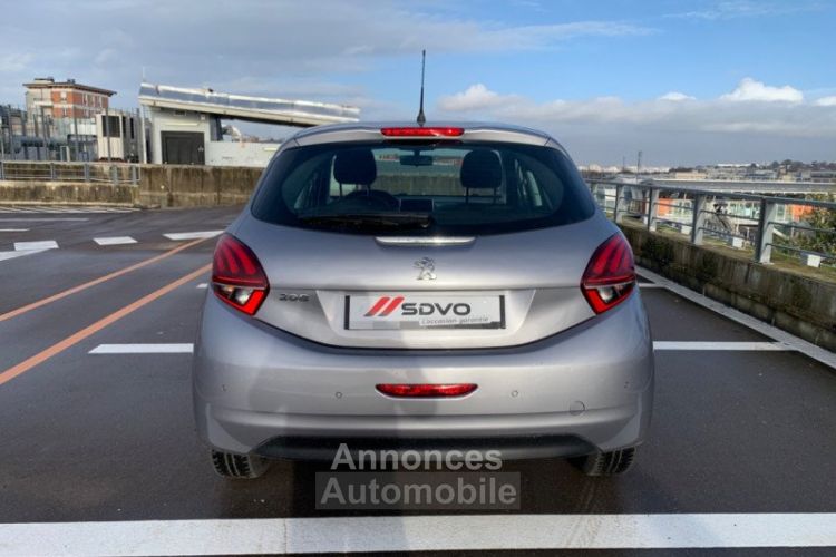 Peugeot 208 AFFAIRE 1.6 BLUEHDI 100CH PREMIUM PACK 1ERE MAIN - <small></small> 6.990 € <small>TTC</small> - #4