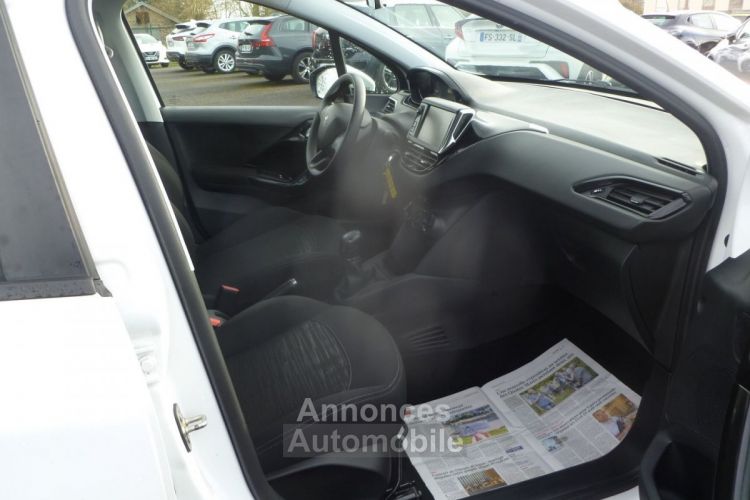 Peugeot 208 AFFAIRE 1.6 BLUEHDI 75CH PREMIUM PACK 5 PORTES - <small></small> 7.800 € <small>TTC</small> - #7