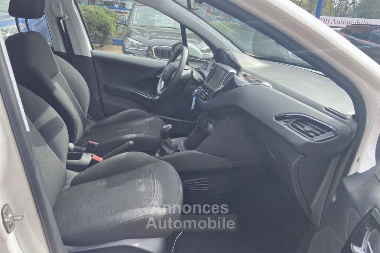 Peugeot 208 AFFAIRE BlueHDi 100 PREMIUM PACK GPS 2PL - <small></small> 11.750 € <small>TTC</small> - #9